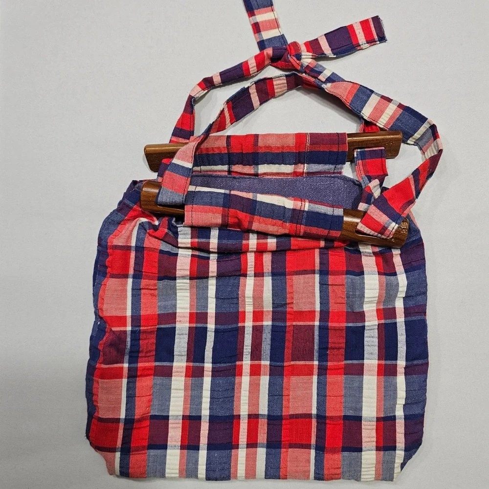 VTG Plaid Tote Bag Womens Small Red Blue White Checkered Wooden Handle